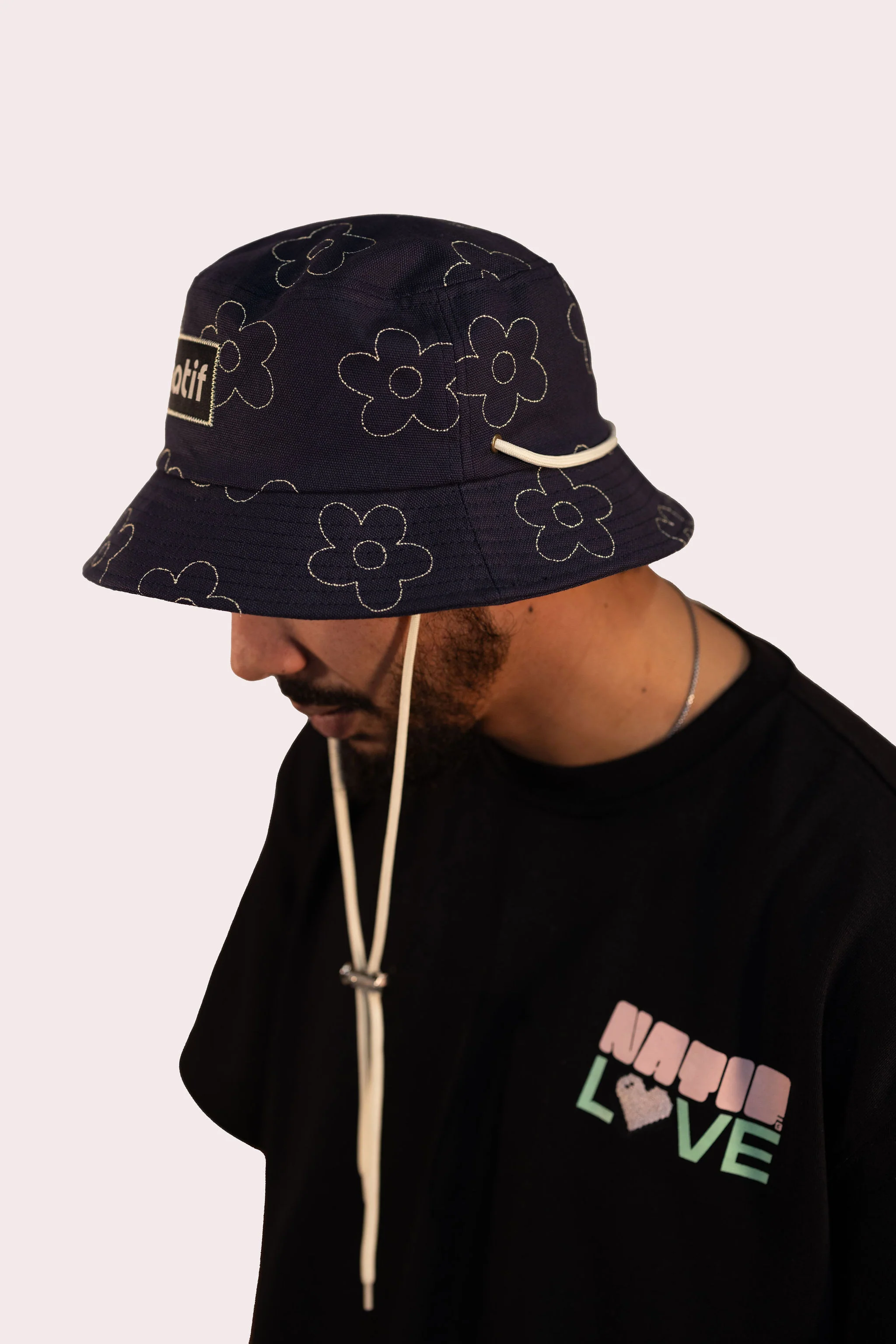 Bob Top Stitching Flowers - Image 3