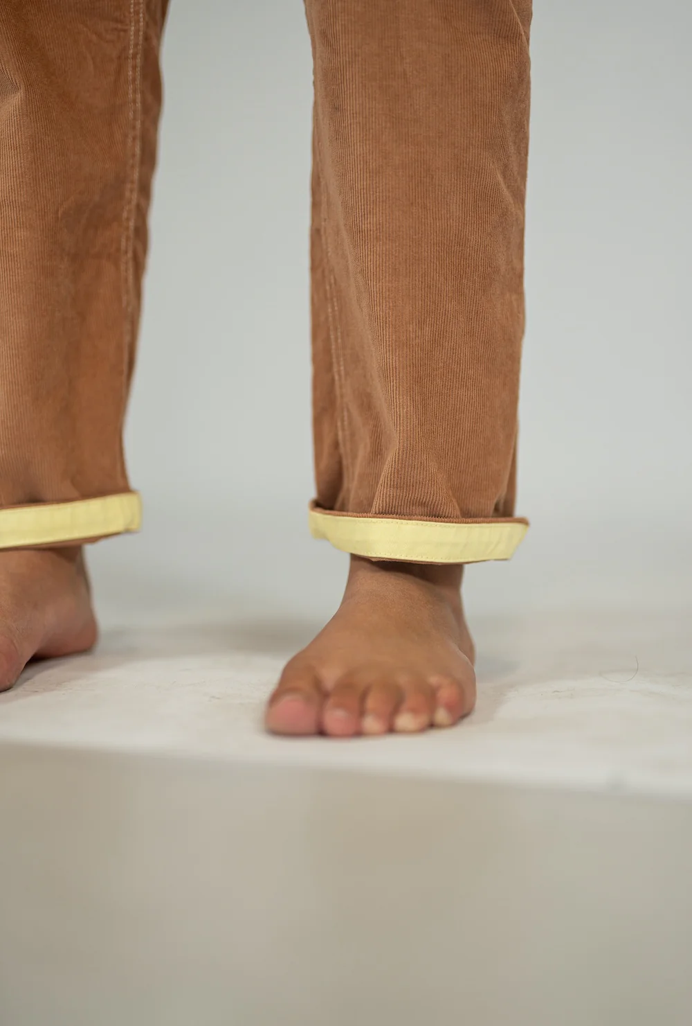 Pantalon Corduroy Flower - Image 5