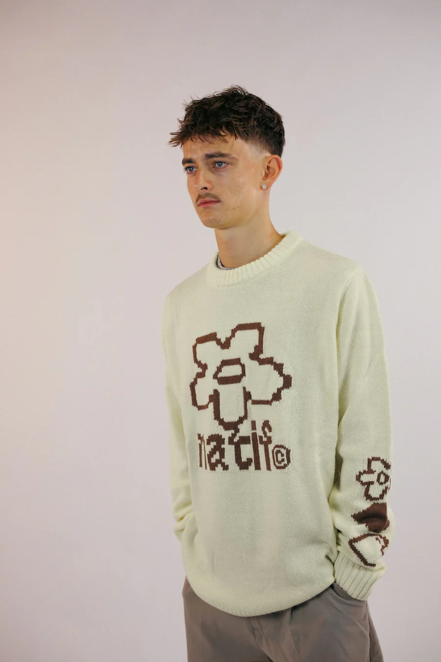 Sweat Pixel Flower - Image 4