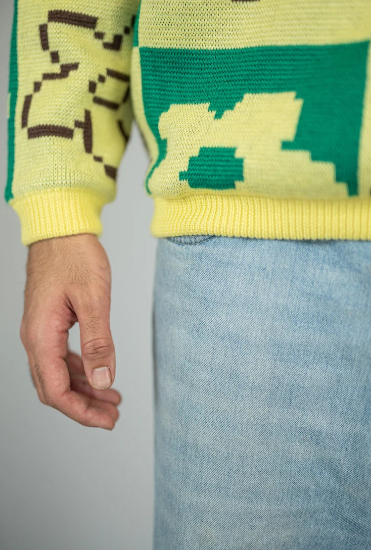 Sweater Snow Pixel Flower - Image 5