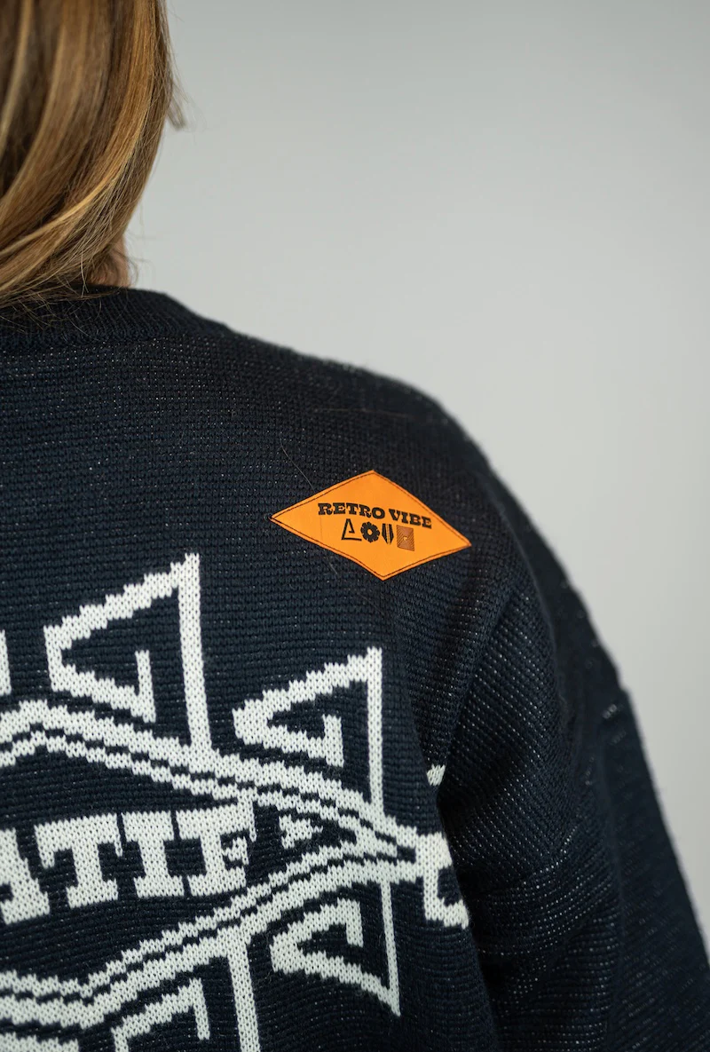 Sweater Snow - Image 4