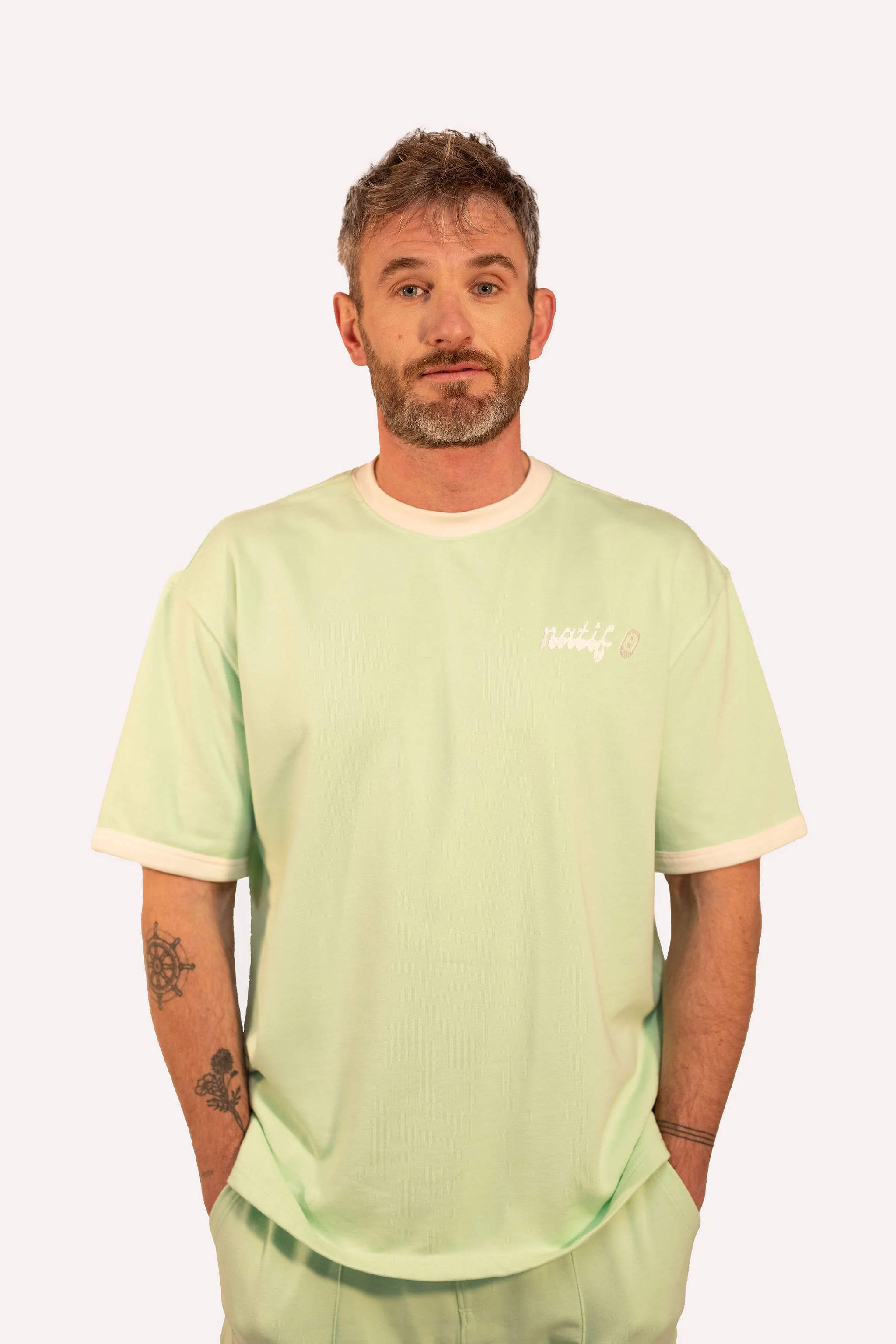 T-Shirt Block Color - Image 2