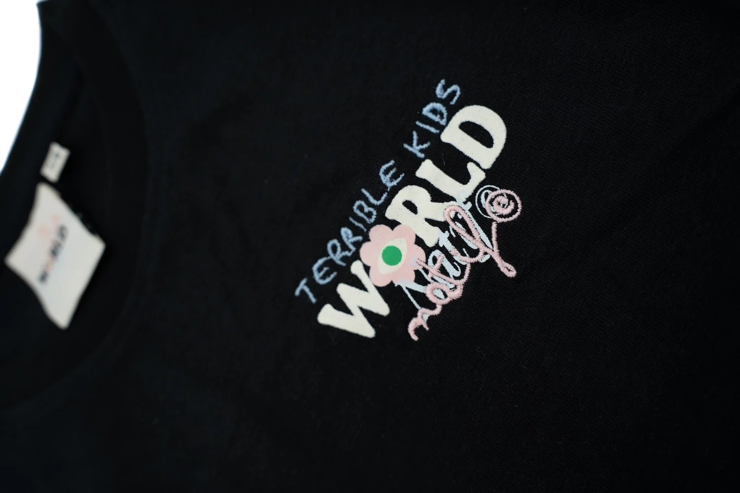T-Shirt Enfant Different World - Image 4