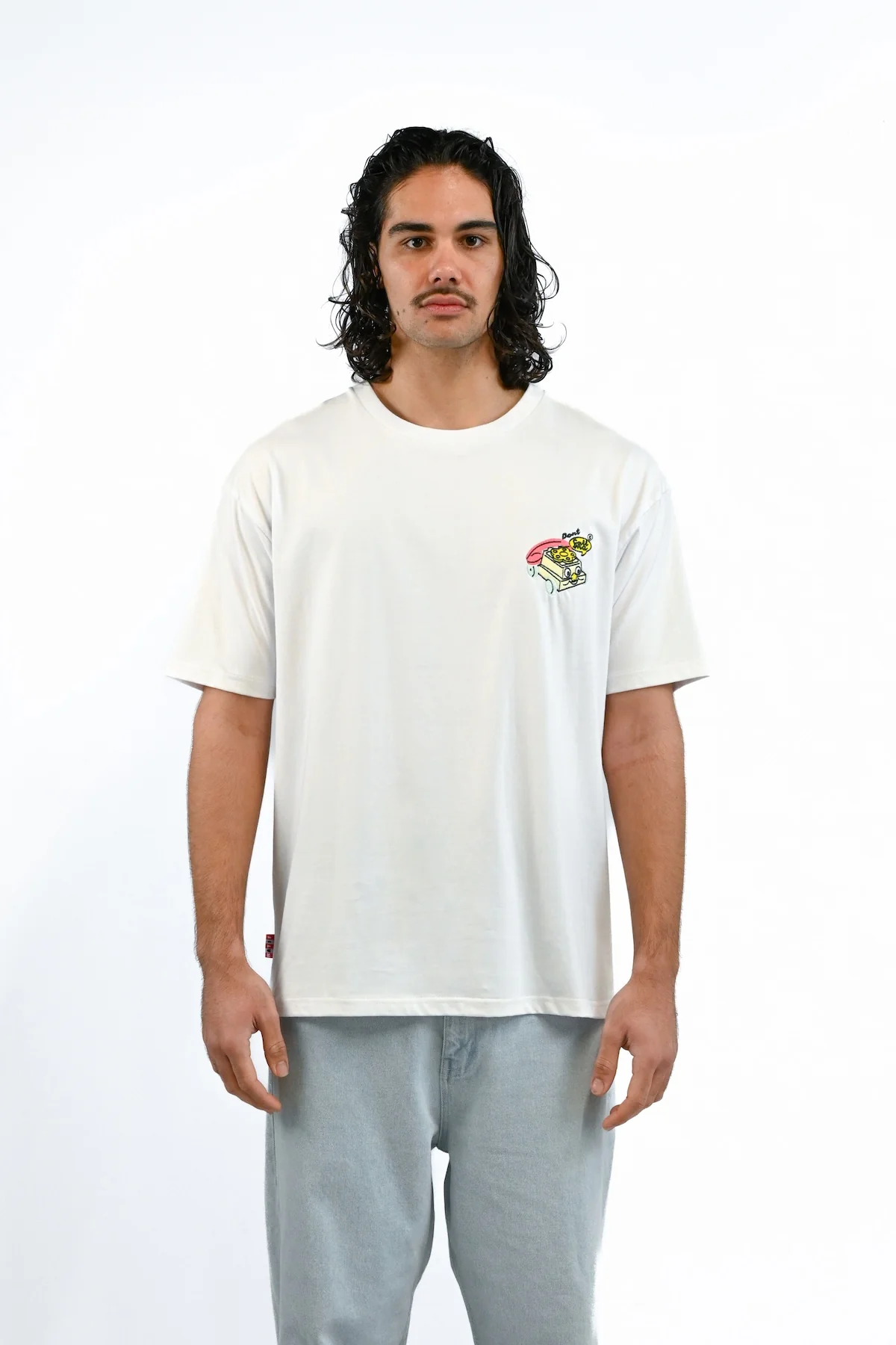T-Shirt Just On Vacation - Image 4
