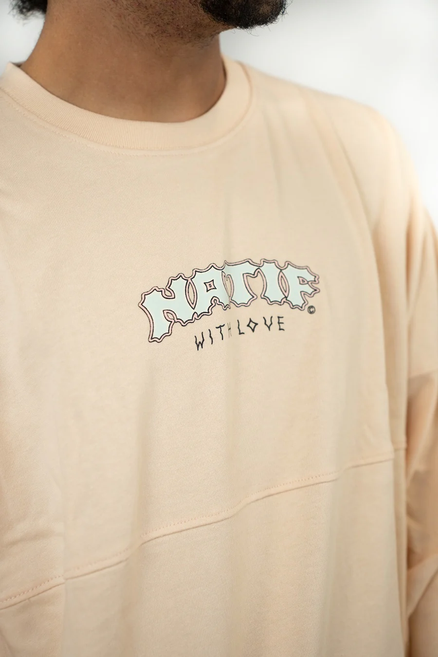 T-Shirt Loose Manches Longues Full Of Love - Image 4