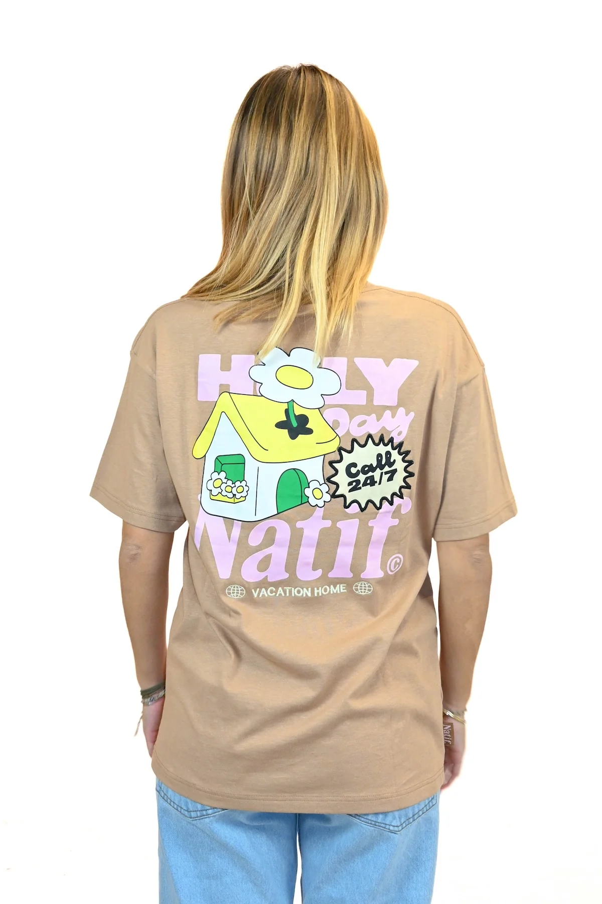 T-Shirt Vacation Home - Image 2