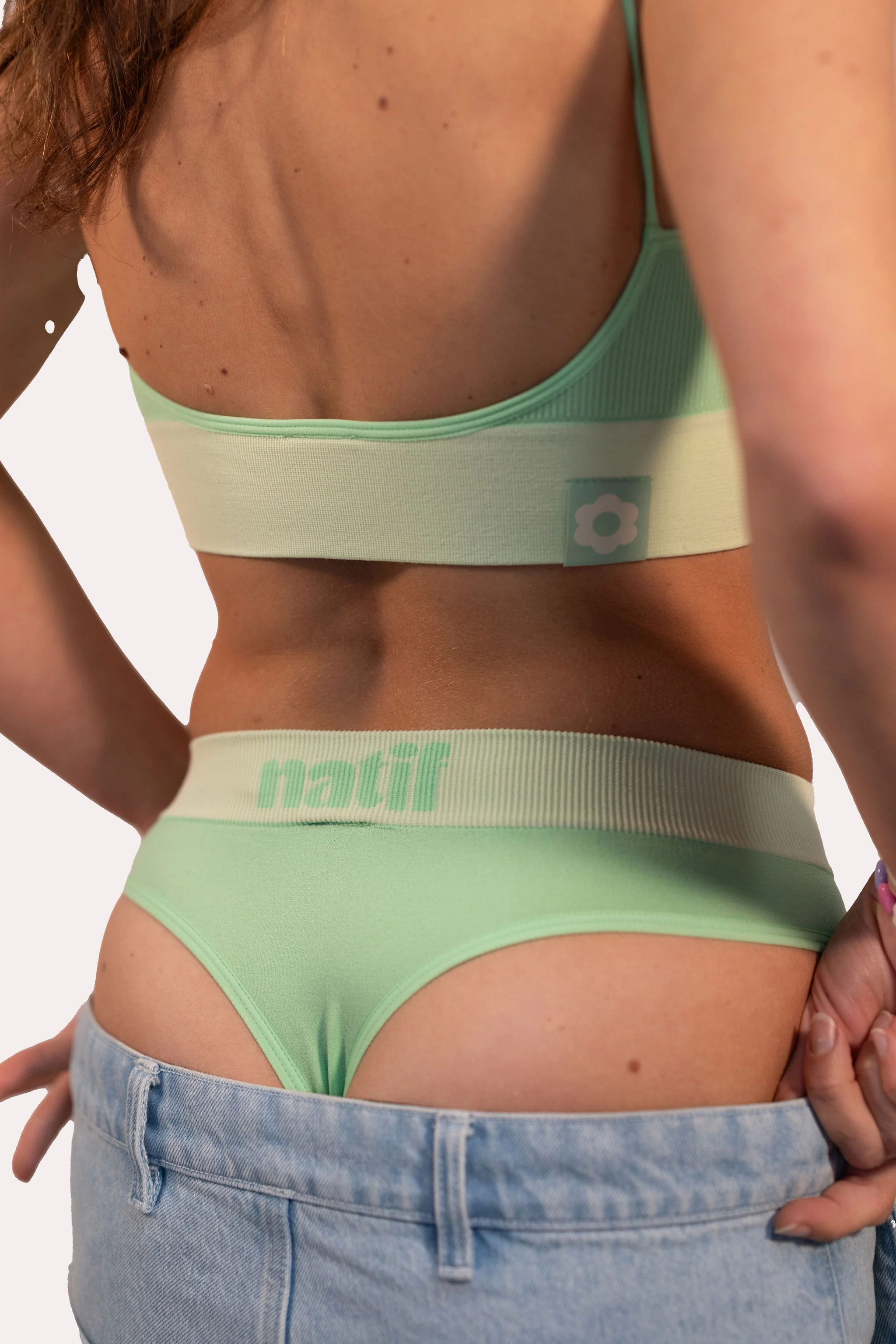 Tanga Femme Flower - Image 4